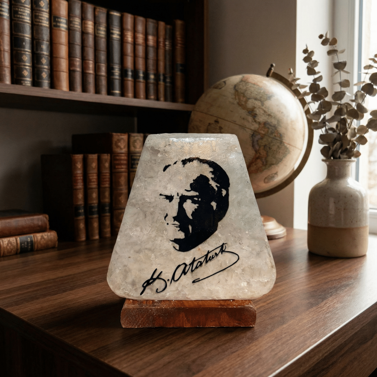 ataturk-kapali-01 Atatürk Desenli Tuz Lambası