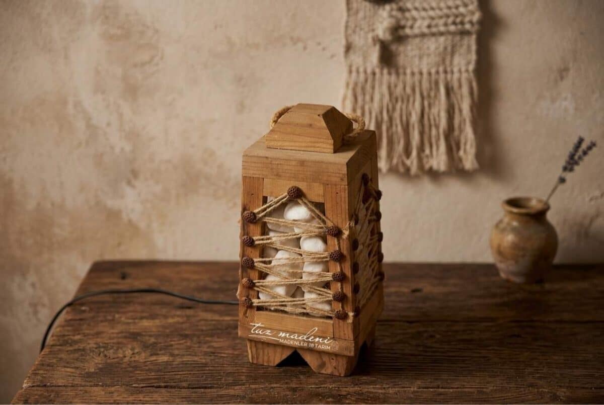 fener-model-002 Otantik Ahşap Fener Tuz Lambası