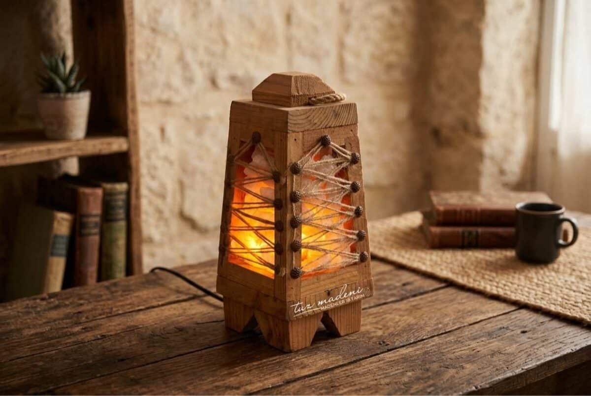 fener-model-005 Otantik Ahşap Fener Tuz Lambası